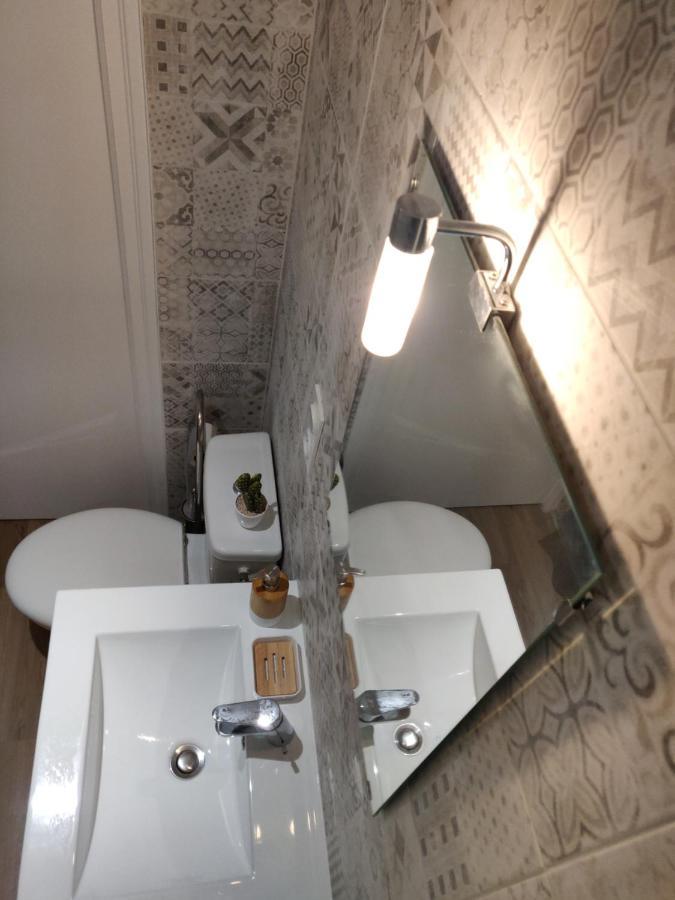 סן-בריו Scandinave - Proche Gare & Centre-Ville - Stationnement - Cour Interieure Table & Chaises מראה חיצוני תמונה